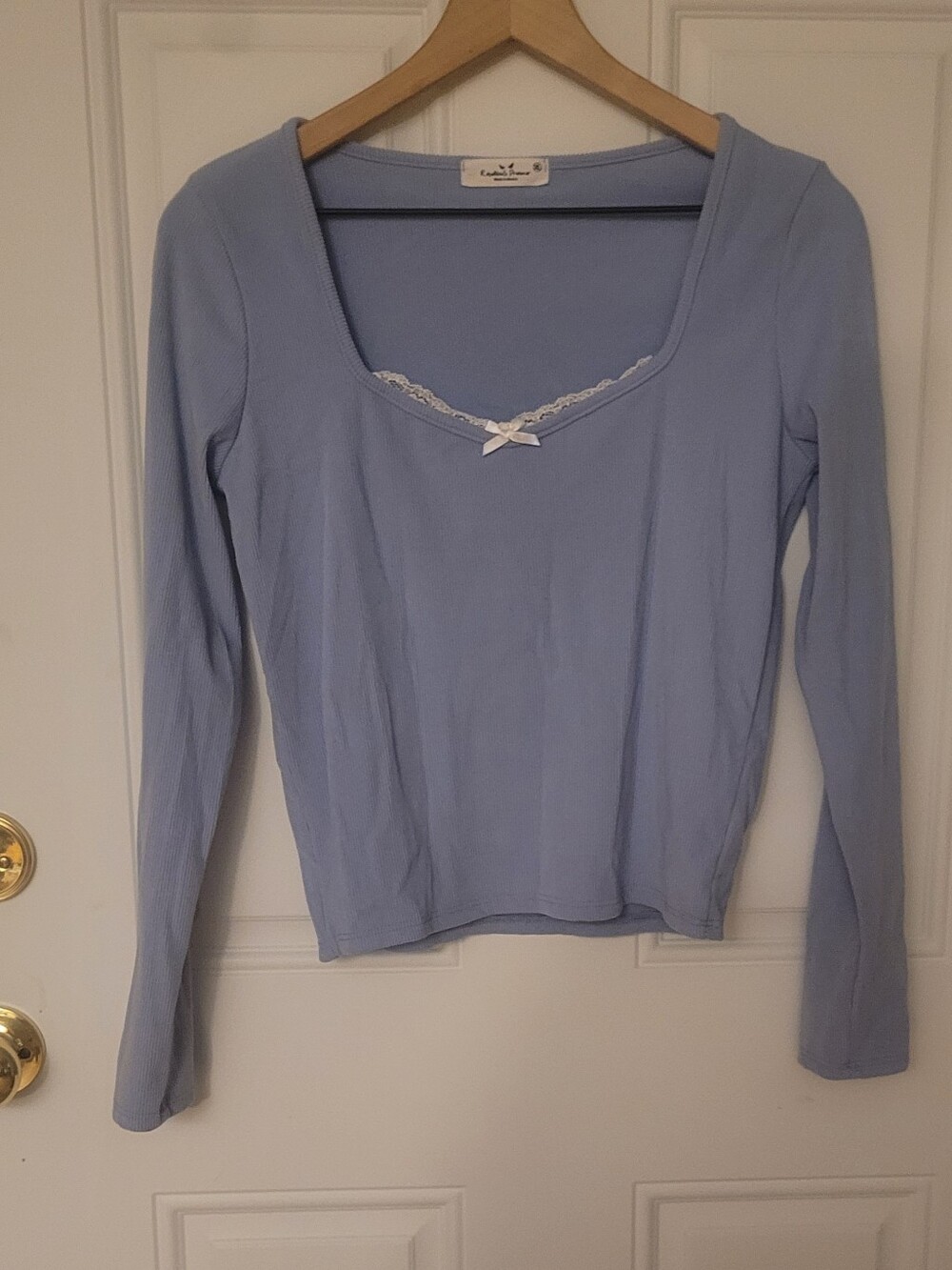 Rebellious Dreamer Size Xl Top Blue With Lave Trim & Bow